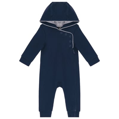 Babystrampler mit Kapuze