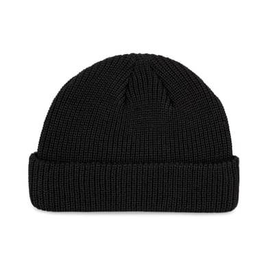 Mütze im Marine-Stil