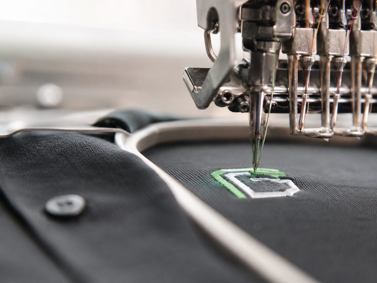 Veredelung — Stickerei und Textildruck