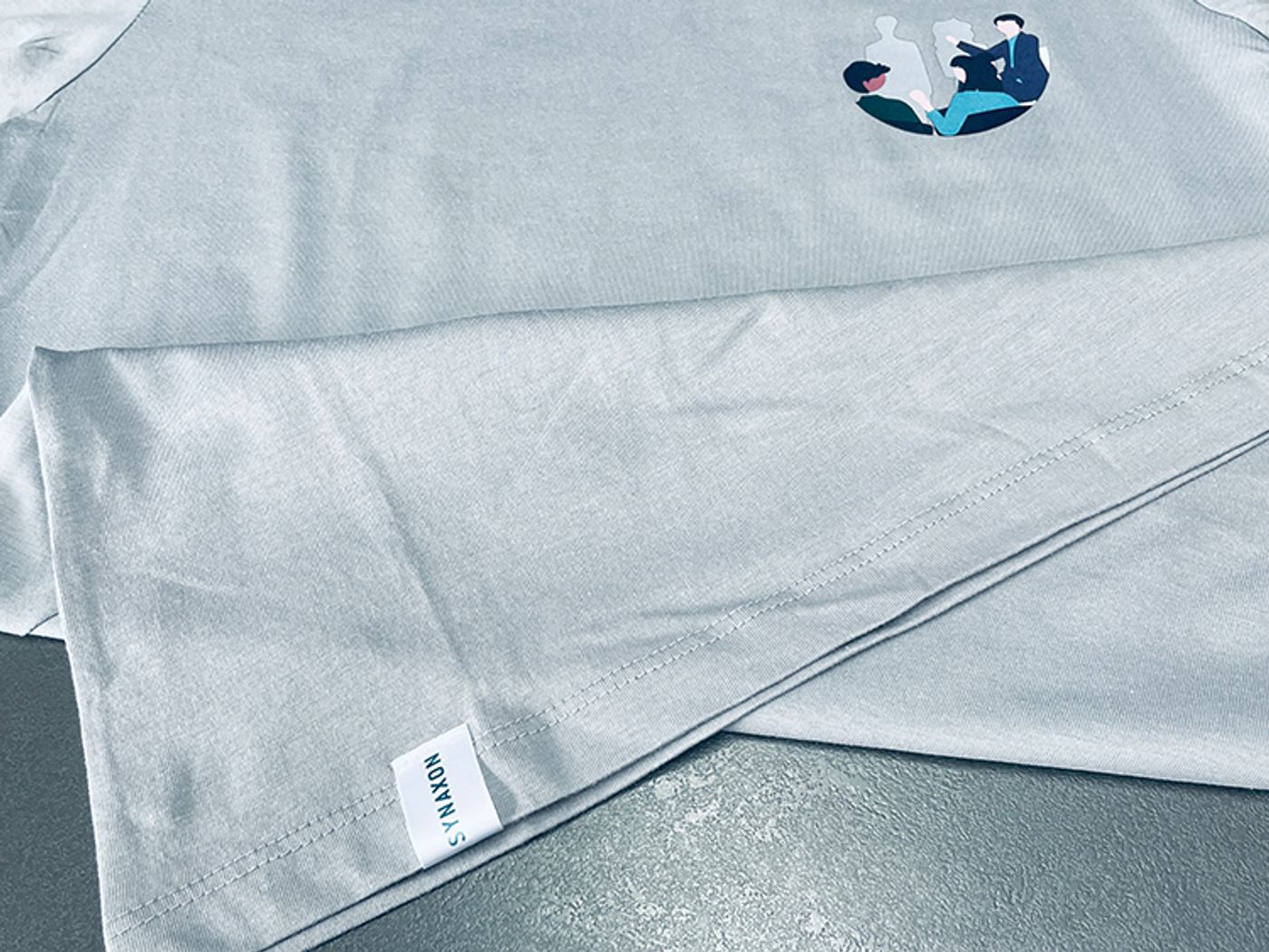 Bedruckte T-Shirts für SYNAXON inkl. gewebtem Label
